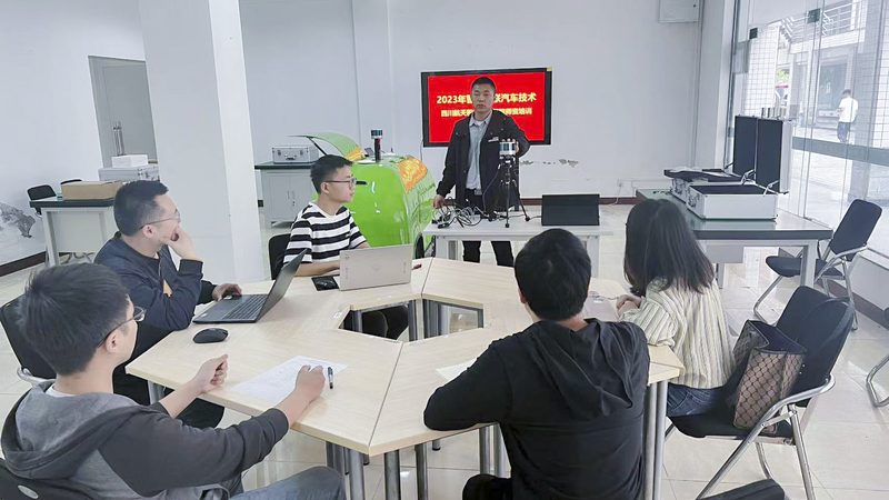 消防工程师网课与面授班：优缺点全面解析
